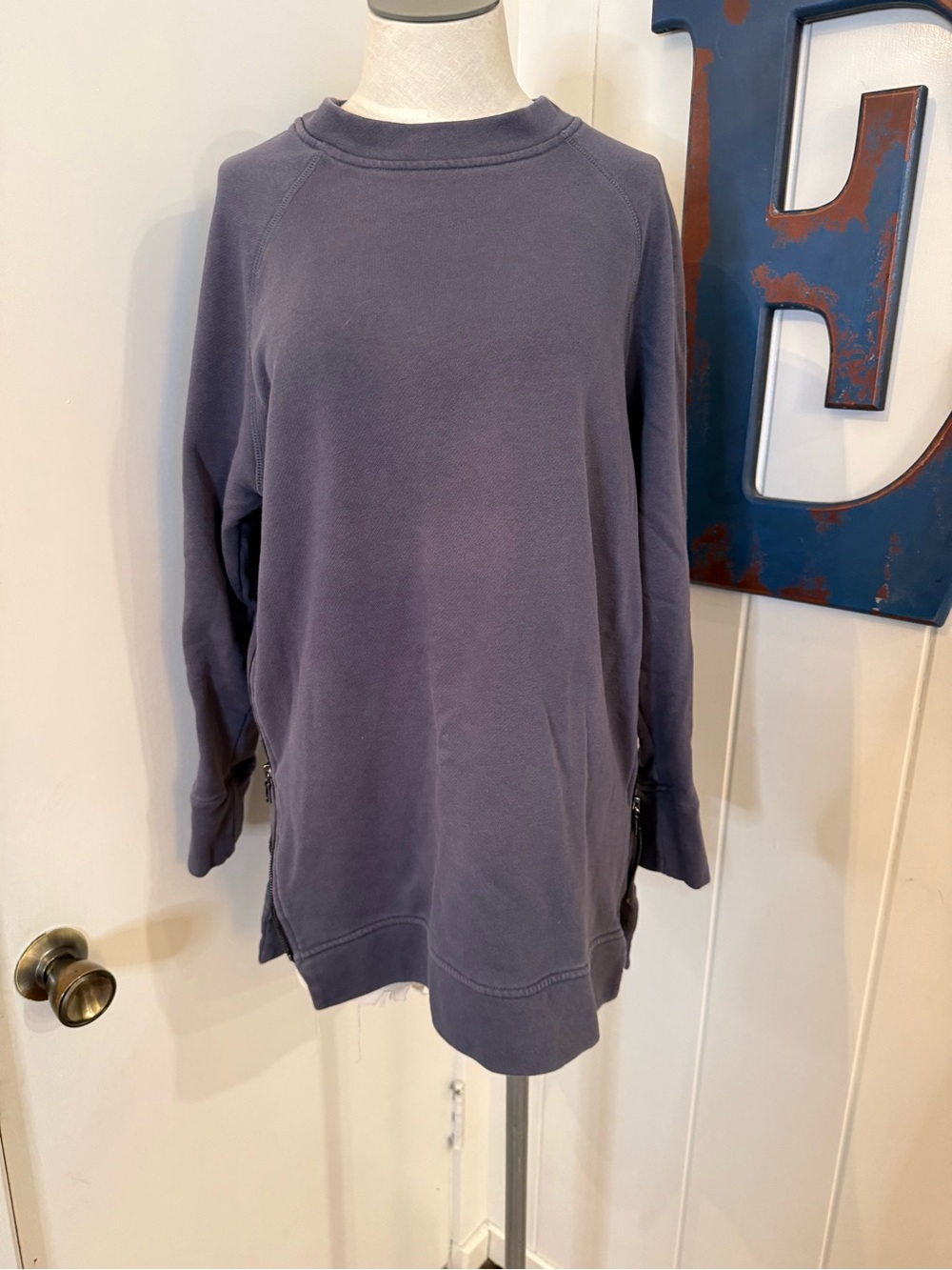 Varley dark grey Crewneck Sweatshirt with side zippers Sz M